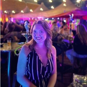 Meet your Posher, Andrea